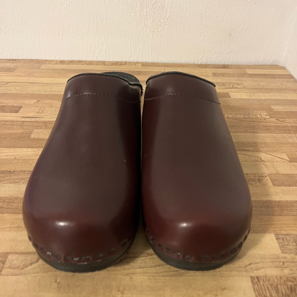 Björk Brown Slip On Mules Round Toe Clogs Swedish Comfort Shoes Sz 40 (9/9.5 US) - Picture 2 of 10